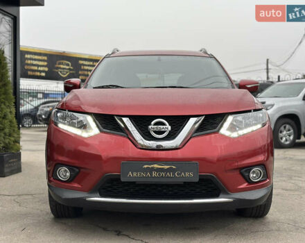 Красный Ниссан Rogue, объемом двигателя 2.5 л и пробегом 153 тыс. км за 12900 $, фото 6 на Automoto.ua