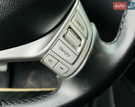 Красный Ниссан Rogue, объемом двигателя 2.5 л и пробегом 153 тыс. км за 12900 $, фото 28 на Automoto.ua