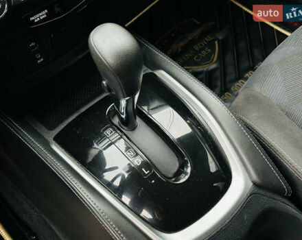 Красный Ниссан Rogue, объемом двигателя 2.5 л и пробегом 153 тыс. км за 12900 $, фото 32 на Automoto.ua