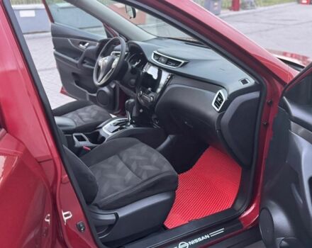 Красный Ниссан Rogue, объемом двигателя 2.5 л и пробегом 105 тыс. км за 12700 $, фото 8 на Automoto.ua