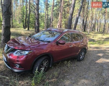Красный Ниссан Rogue, объемом двигателя 2.49 л и пробегом 250 тыс. км за 14000 $, фото 1 на Automoto.ua
