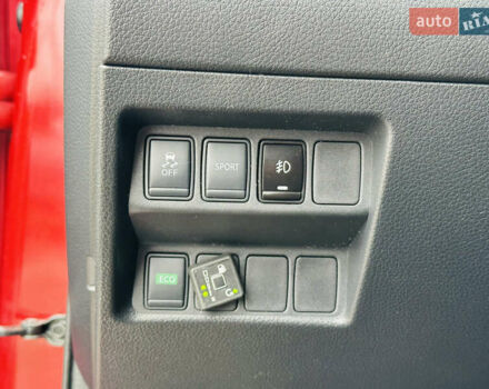 Красный Ниссан Rogue, объемом двигателя 2.5 л и пробегом 153 тыс. км за 12900 $, фото 33 на Automoto.ua