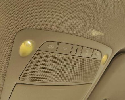 Красный Ниссан Rogue, объемом двигателя 2.49 л и пробегом 125 тыс. км за 13500 $, фото 17 на Automoto.ua