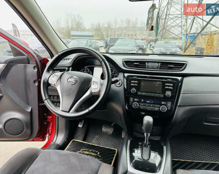 Красный Ниссан Rogue, объемом двигателя 2.5 л и пробегом 153 тыс. км за 12900 $, фото 20 на Automoto.ua