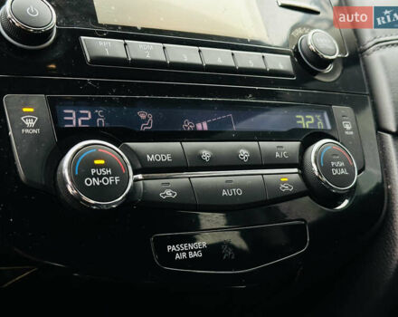 Красный Ниссан Rogue, объемом двигателя 2.5 л и пробегом 153 тыс. км за 12900 $, фото 30 на Automoto.ua