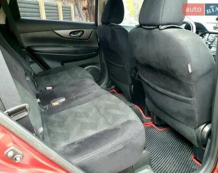 Красный Ниссан Rogue, объемом двигателя 2.49 л и пробегом 184 тыс. км за 12000 $, фото 9 на Automoto.ua