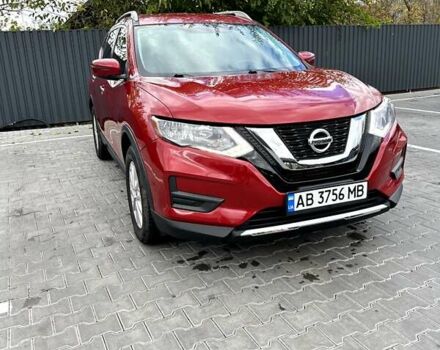 Красный Ниссан Rogue, объемом двигателя 2.49 л и пробегом 131 тыс. км за 13900 $, фото 3 на Automoto.ua