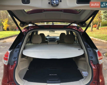 Красный Ниссан Rogue, объемом двигателя 2.49 л и пробегом 115 тыс. км за 12850 $, фото 14 на Automoto.ua