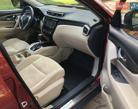 Красный Ниссан Rogue, объемом двигателя 2.49 л и пробегом 115 тыс. км за 12850 $, фото 12 на Automoto.ua