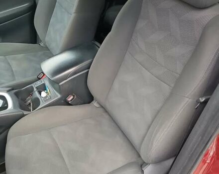 Червоний Ніссан Rogue, об'ємом двигуна 2.5 л та пробігом 138 тис. км за 12150 $, фото 13 на Automoto.ua