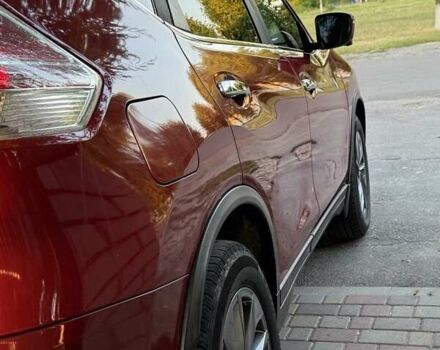 Красный Ниссан Rogue, объемом двигателя 2.49 л и пробегом 125 тыс. км за 14750 $, фото 2 на Automoto.ua