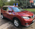 Красный Ниссан Rogue, объемом двигателя 2.49 л и пробегом 115 тыс. км за 12850 $, фото 2 на Automoto.ua