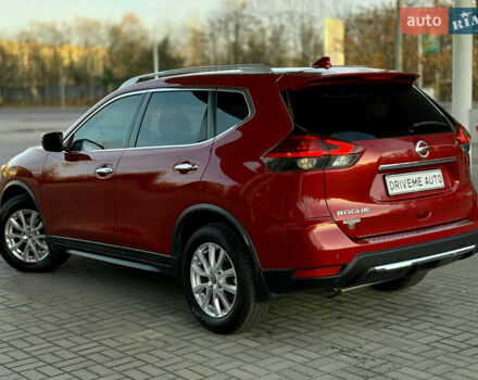 Червоний Ніссан Rogue, об'ємом двигуна 2.5 л та пробігом 140 тис. км за 12599 $, фото 6 на Automoto.ua