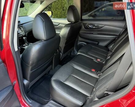 Красный Ниссан Rogue, объемом двигателя 2.5 л и пробегом 170 тыс. км за 13999 $, фото 14 на Automoto.ua