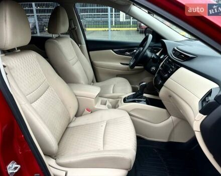 Красный Ниссан Rogue, объемом двигателя 2.5 л и пробегом 219 тыс. км за 10799 $, фото 17 на Automoto.ua