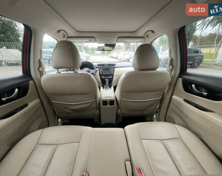 Красный Ниссан Rogue, объемом двигателя 2.5 л и пробегом 147 тыс. км за 16000 $, фото 10 на Automoto.ua