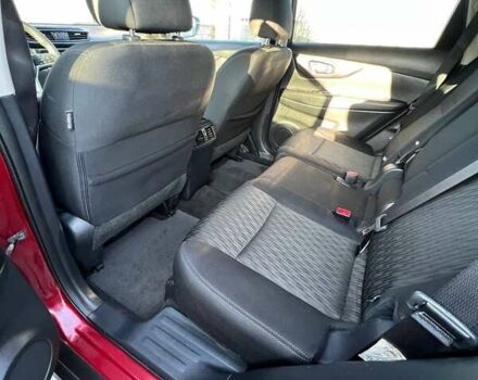 Красный Ниссан Rogue, объемом двигателя 2.5 л и пробегом 110 тыс. км за 14500 $, фото 14 на Automoto.ua