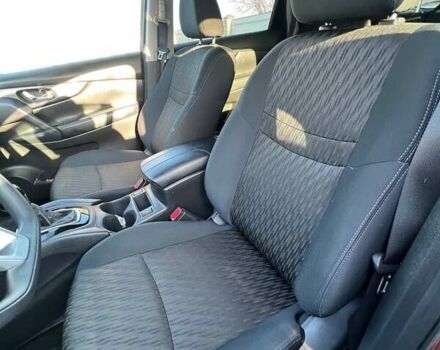 Красный Ниссан Rogue, объемом двигателя 2.5 л и пробегом 110 тыс. км за 14500 $, фото 12 на Automoto.ua