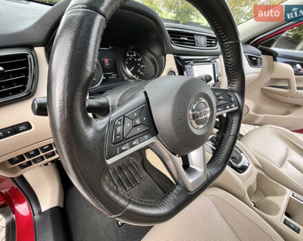 Красный Ниссан Rogue, объемом двигателя 2.5 л и пробегом 177 тыс. км за 17000 $, фото 29 на Automoto.ua