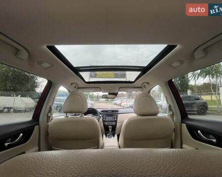 Красный Ниссан Rogue, объемом двигателя 2.5 л и пробегом 147 тыс. км за 16000 $, фото 17 на Automoto.ua