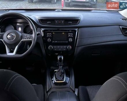 Ниссан Rogue 2017 в Львове на Automoto.ua Красный Ниссан Rogue, объемом двигателя 2.5 л и пробегом 195 тыс. км за 11900 $, фото 19 на Automoto.ua