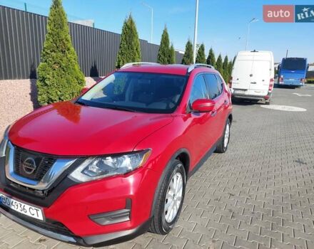 Красный Ниссан Rogue, объемом двигателя 2.5 л и пробегом 163 тыс. км за 13900 $, фото 1 на Automoto.ua