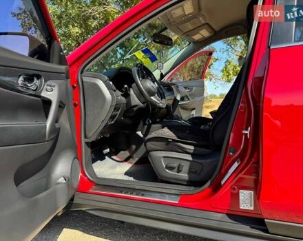 Червоний Ніссан Rogue, об'ємом двигуна 2.49 л та пробігом 75 тис. км за 15800 $, фото 7 на Automoto.ua