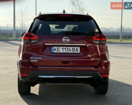 Красный Ниссан Rogue, объемом двигателя 2.49 л и пробегом 150 тыс. км за 15900 $, фото 10 на Automoto.ua