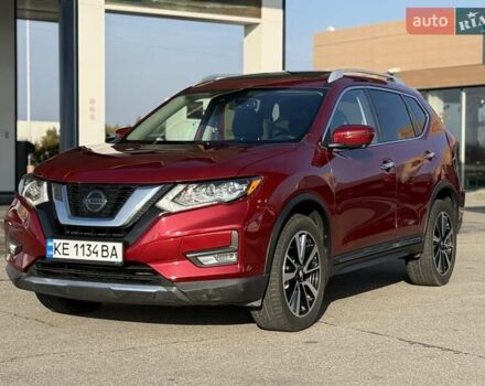 Красный Ниссан Rogue, объемом двигателя 2.49 л и пробегом 150 тыс. км за 15900 $, фото 1 на Automoto.ua