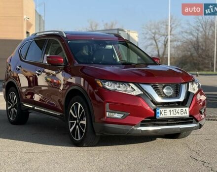 Красный Ниссан Rogue, объемом двигателя 2.49 л и пробегом 150 тыс. км за 15900 $, фото 4 на Automoto.ua