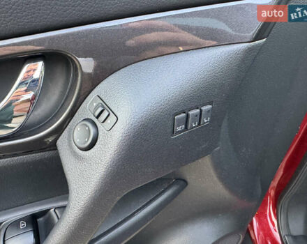 Красный Ниссан Rogue, объемом двигателя 2.5 л и пробегом 85 тыс. км за 16999 $, фото 23 на Automoto.ua