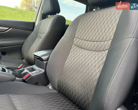 Красный Ниссан Rogue, объемом двигателя 2.5 л и пробегом 85 тыс. км за 16999 $, фото 25 на Automoto.ua