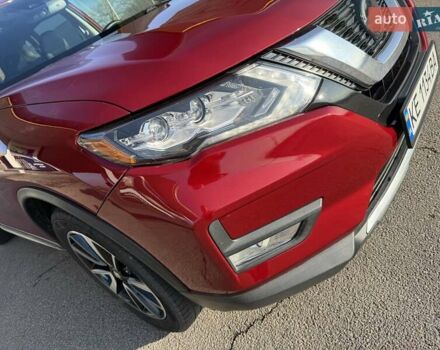 Красный Ниссан Rogue, объемом двигателя 2.49 л и пробегом 150 тыс. км за 15900 $, фото 3 на Automoto.ua