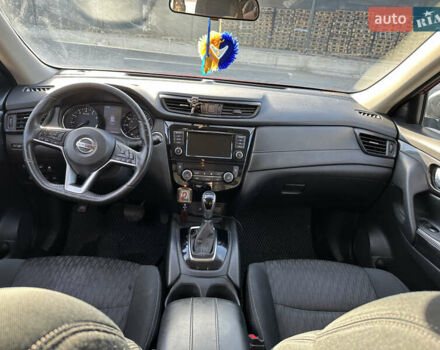 Червоний Ніссан Rogue, об'ємом двигуна 2.49 л та пробігом 183 тис. км за 17199 $, фото 10 на Automoto.ua