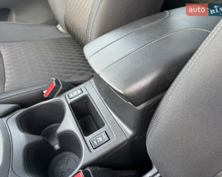 Красный Ниссан Rogue, объемом двигателя 2.5 л и пробегом 85 тыс. км за 16999 $, фото 35 на Automoto.ua