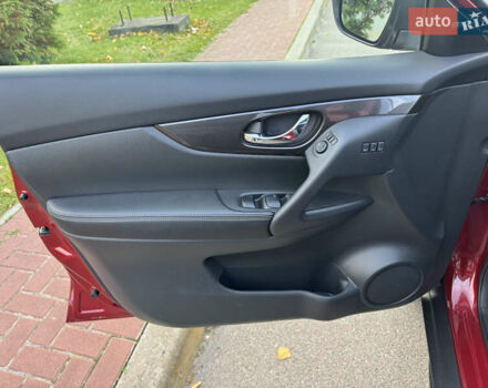 Красный Ниссан Rogue, объемом двигателя 2.5 л и пробегом 85 тыс. км за 16999 $, фото 22 на Automoto.ua