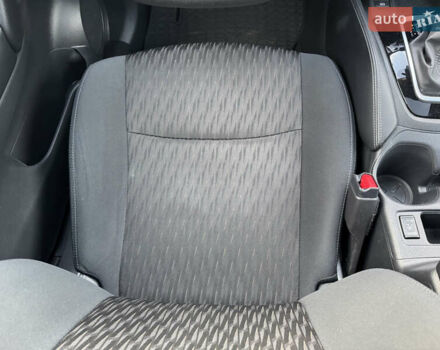 Красный Ниссан Rogue, объемом двигателя 2.5 л и пробегом 85 тыс. км за 16999 $, фото 33 на Automoto.ua