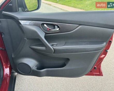 Красный Ниссан Rogue, объемом двигателя 2.5 л и пробегом 85 тыс. км за 16999 $, фото 15 на Automoto.ua