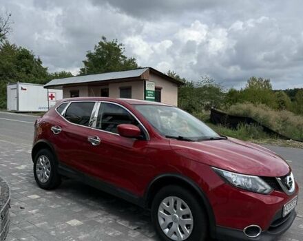 Красный Ниссан Rogue, объемом двигателя 2 л и пробегом 150 тыс. км за 12700 $, фото 1 на Automoto.ua