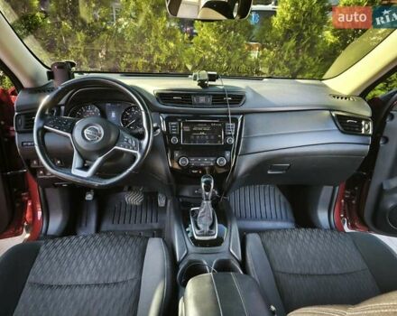 Красный Ниссан Rogue, объемом двигателя 2.49 л и пробегом 59 тыс. км за 17800 $, фото 13 на Automoto.ua