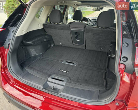 Красный Ниссан Rogue, объемом двигателя 2.5 л и пробегом 85 тыс. км за 16999 $, фото 10 на Automoto.ua