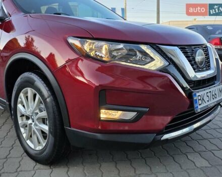 Красный Ниссан Rogue, объемом двигателя 2.5 л и пробегом 203 тыс. км за 12999 $, фото 19 на Automoto.ua