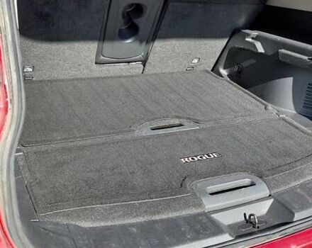 Красный Ниссан Rogue, объемом двигателя 2.49 л и пробегом 137 тыс. км за 17200 $, фото 11 на Automoto.ua