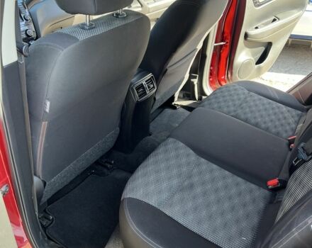 Красный Ниссан Rogue, объемом двигателя 2 л и пробегом 73 тыс. км за 14700 $, фото 12 на Automoto.ua