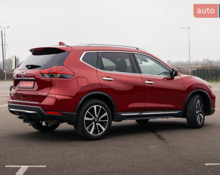 Красный Ниссан Rogue, объемом двигателя 2.49 л и пробегом 132 тыс. км за 16500 $, фото 3 на Automoto.ua