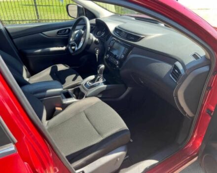 Красный Ниссан Rogue, объемом двигателя 2 л и пробегом 17 тыс. км за 8950 $, фото 9 на Automoto.ua