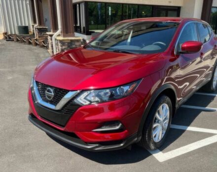 Красный Ниссан Rogue, объемом двигателя 2 л и пробегом 17 тыс. км за 8950 $, фото 2 на Automoto.ua