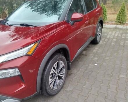 Красный Ниссан Rogue, объемом двигателя 1.5 л и пробегом 72 тыс. км за 19500 $, фото 4 на Automoto.ua