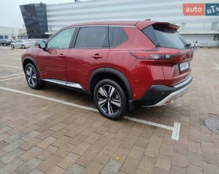 Красный Ниссан Rogue, объемом двигателя 1.5 л и пробегом 37 тыс. км за 26500 $, фото 2 на Automoto.ua