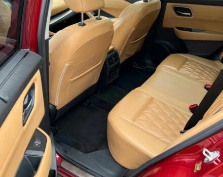 Красный Ниссан Rogue, объемом двигателя 2 л и пробегом 17 тыс. км за 16000 $, фото 10 на Automoto.ua